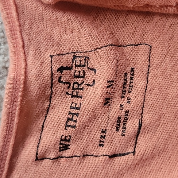 We the Free summer top - Picture 5 of 5